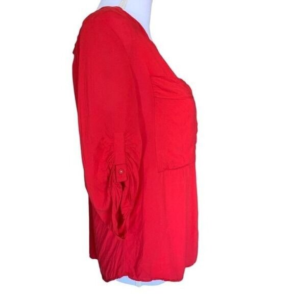 Anthropologie Maeve Top Size XSmall Red Tab Roll 3/4 Sleeve Hi Lo Hemline - Picture 5 of 9
